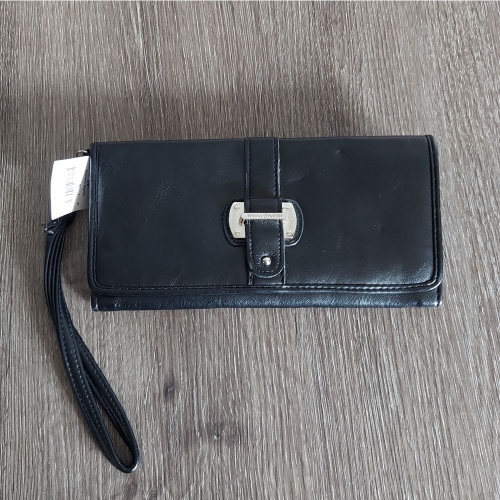 New Vintage Etienne Aigner Wallet Wristlet Black Buckle Accent